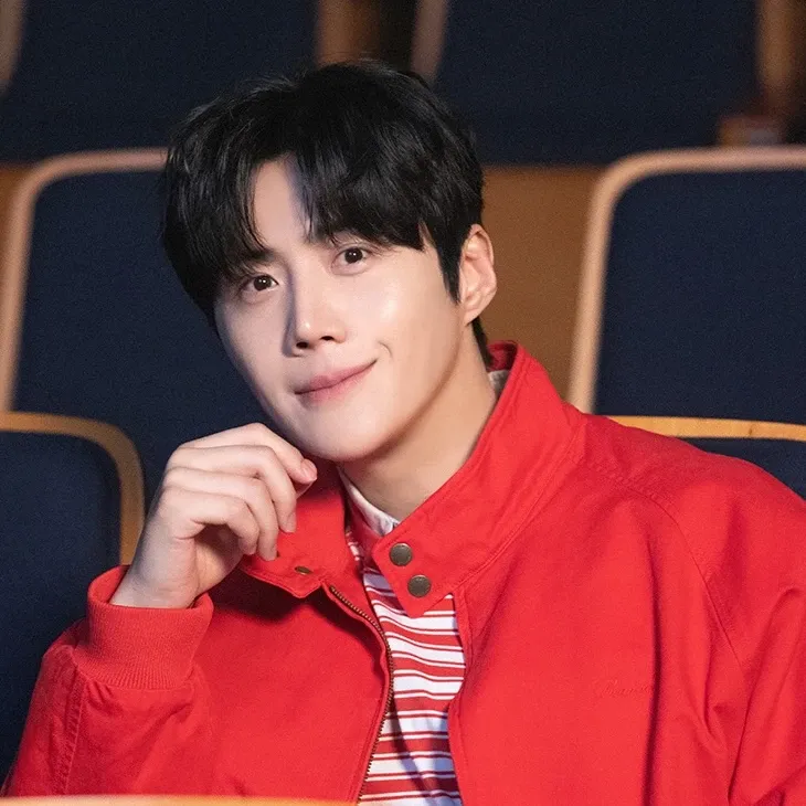Cuplikan di balik layar dari Kim Seonho