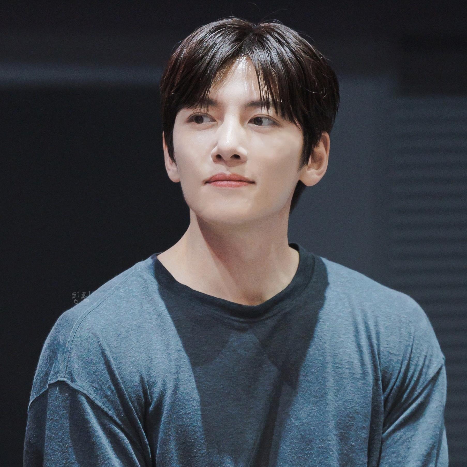 Behind-the-scenes cut of Ji Changwook
