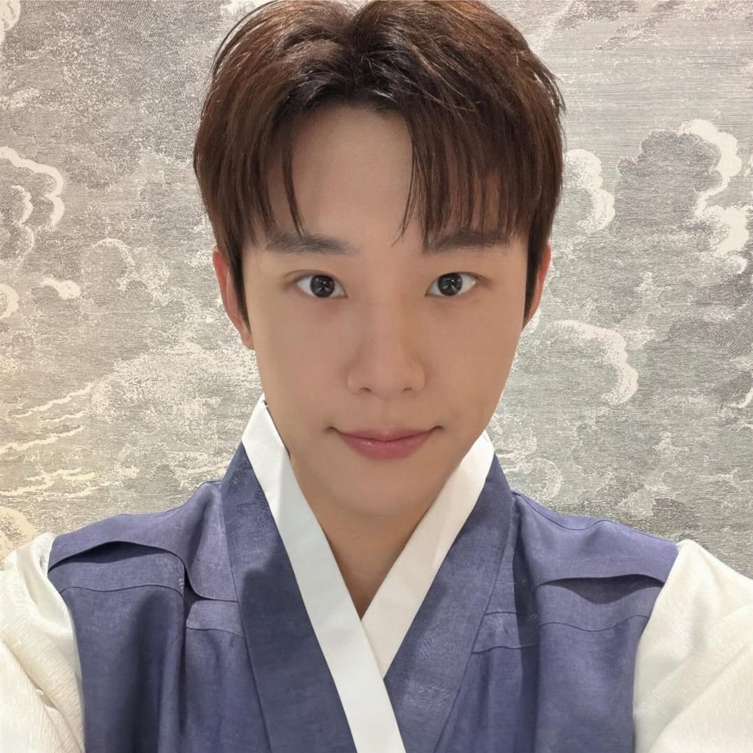 Latest photo of Kim Sungcheol