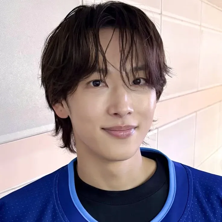 Recent activity shot of Yim Siwan