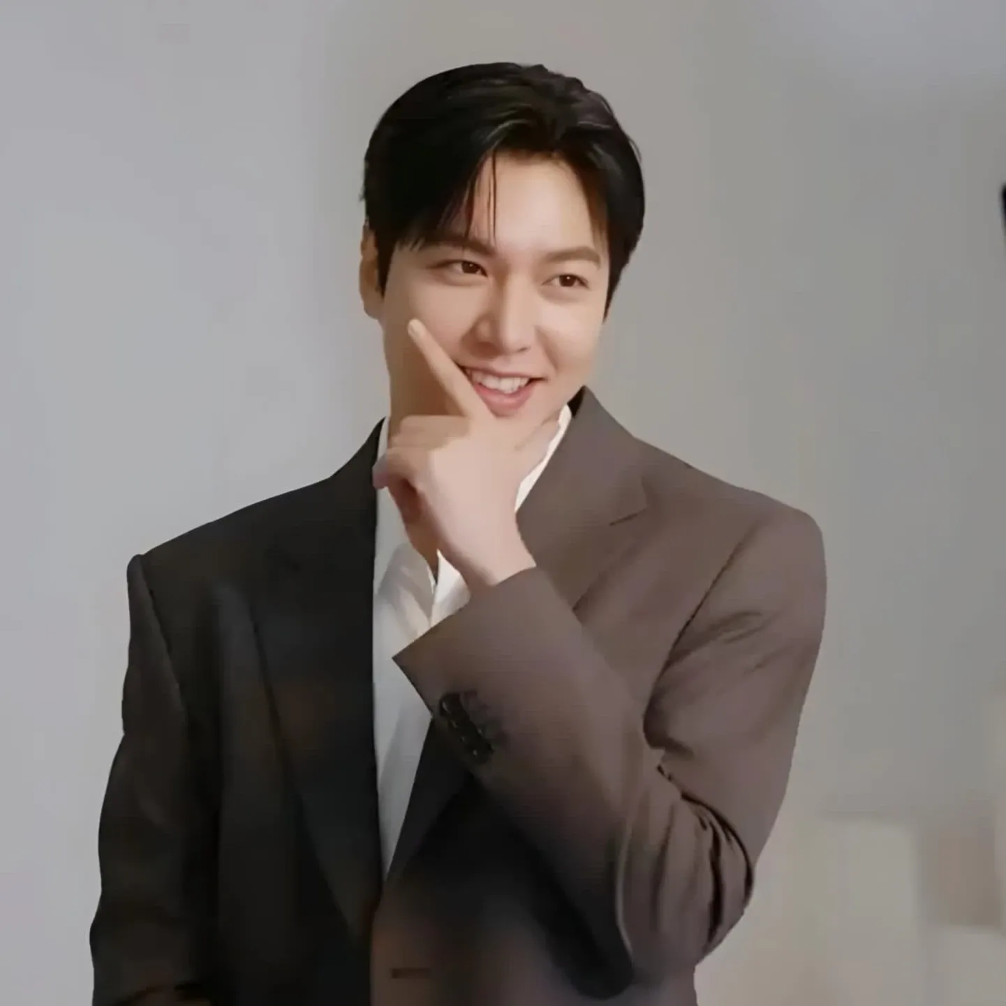 Latest photo of Lee Minho