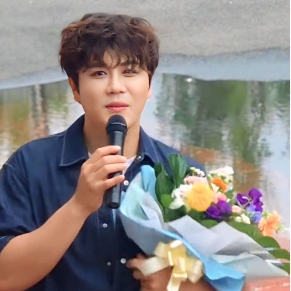 A moment captured by a fan of Jin Haesung