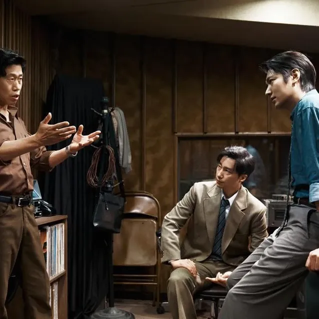 イ・ミンホの最近の活動ショット