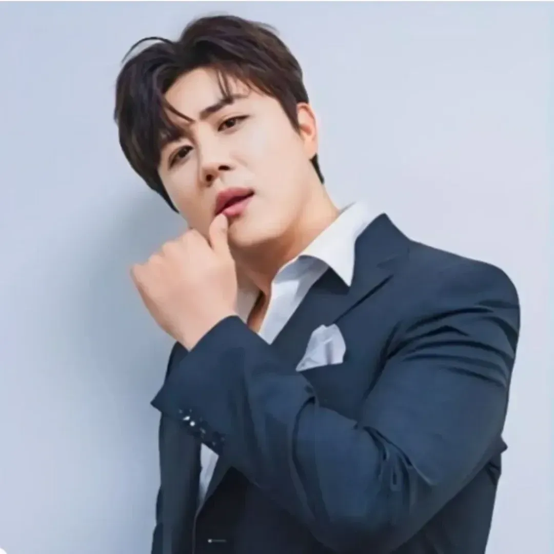 Behind-the-scenes cut of Jin Haesung