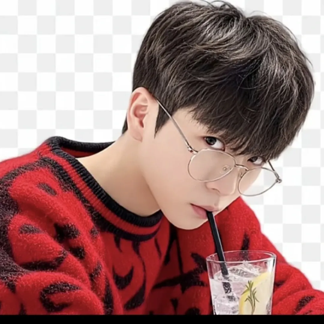 Behind-the-scenes cut of Jeong Dongwon