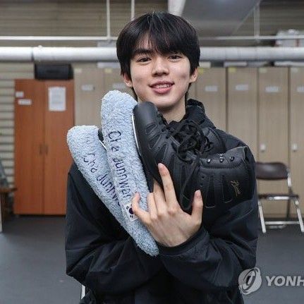 チャ・ジュンファンのビハインドカット