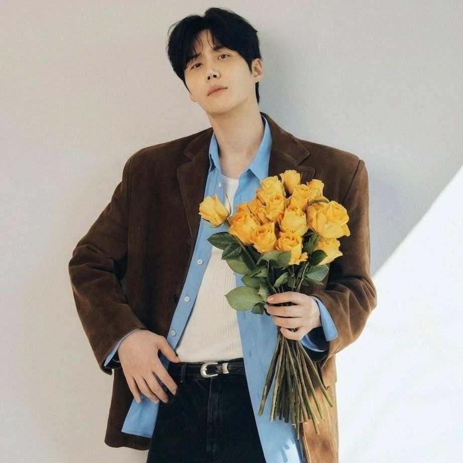 김선호 최근 활동샷