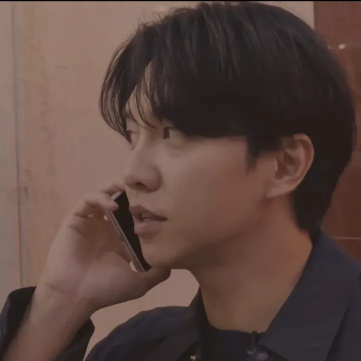 Foto kegiatan terbaru dari Lee Seunggi