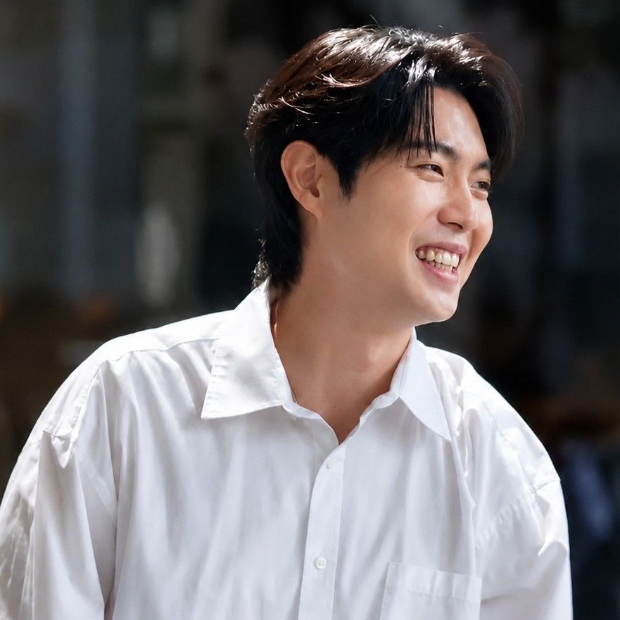 Behind-the-scenes cut of Son Taejin