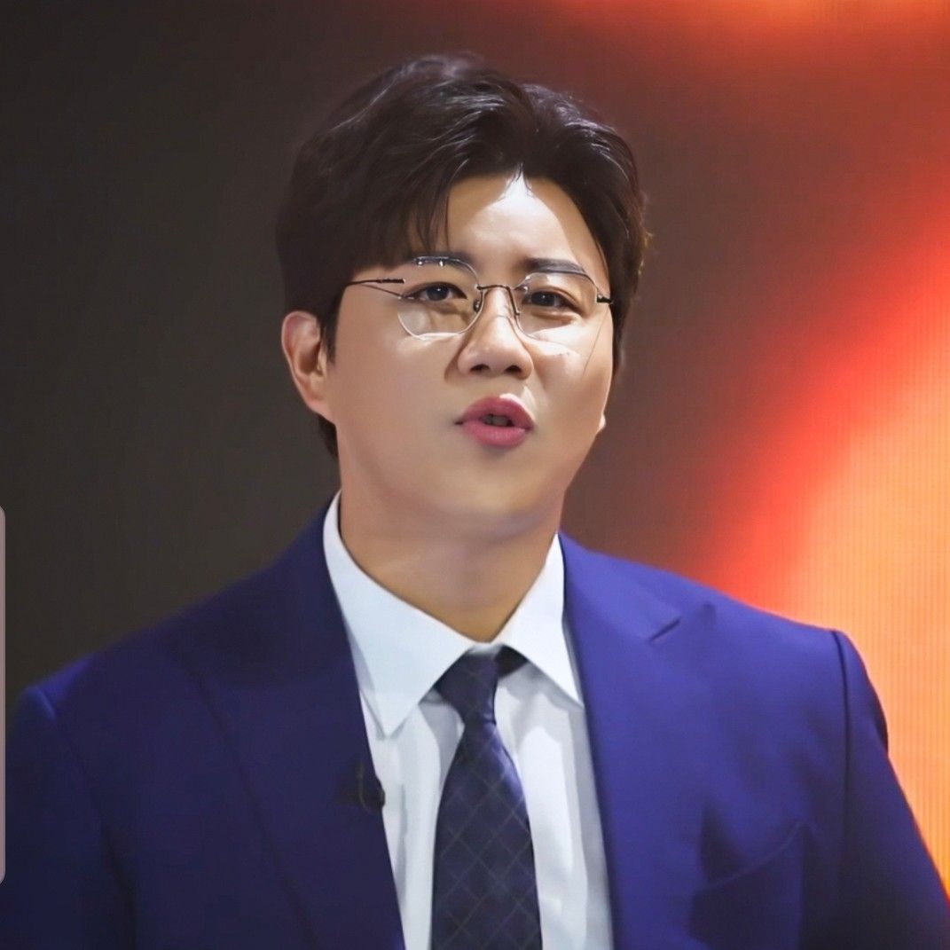 Behind-the-scenes cut of Jin Haesung