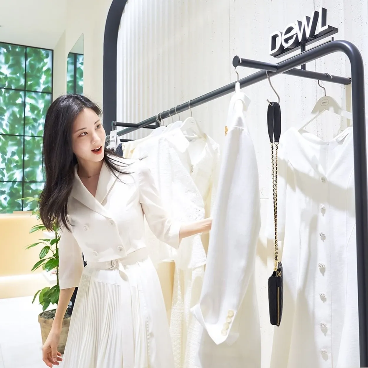 Recent activity shot of Seohyun