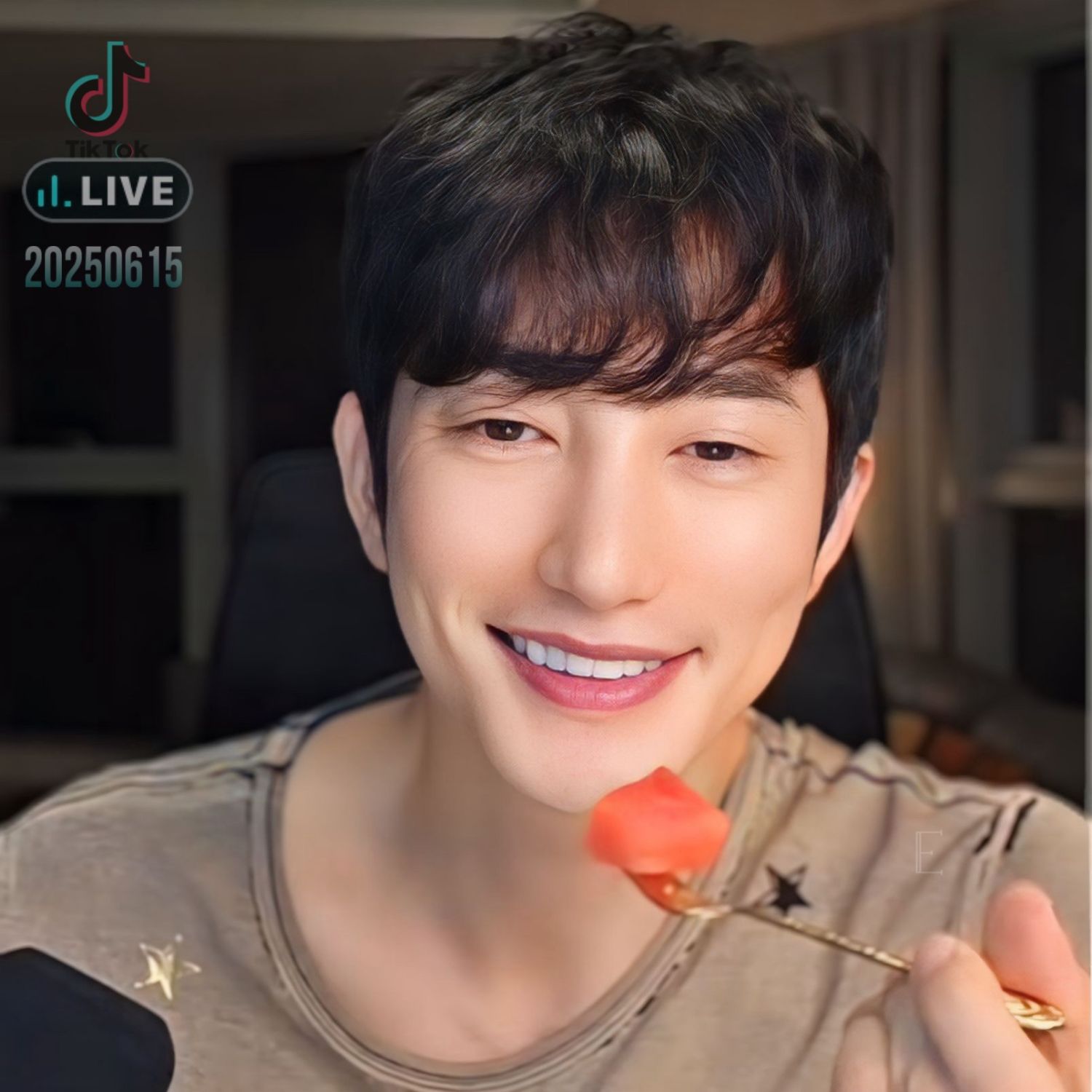 Recent activity shot of Park Sihoo