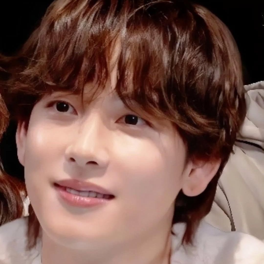 Behind-the-scenes cut of Yim Siwan