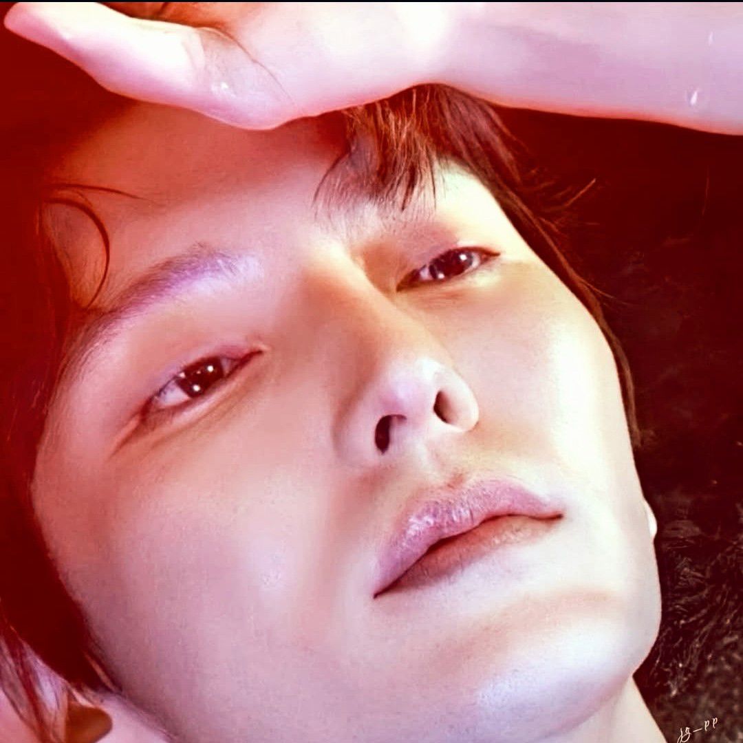 Recent activity shot of Lee Joongi