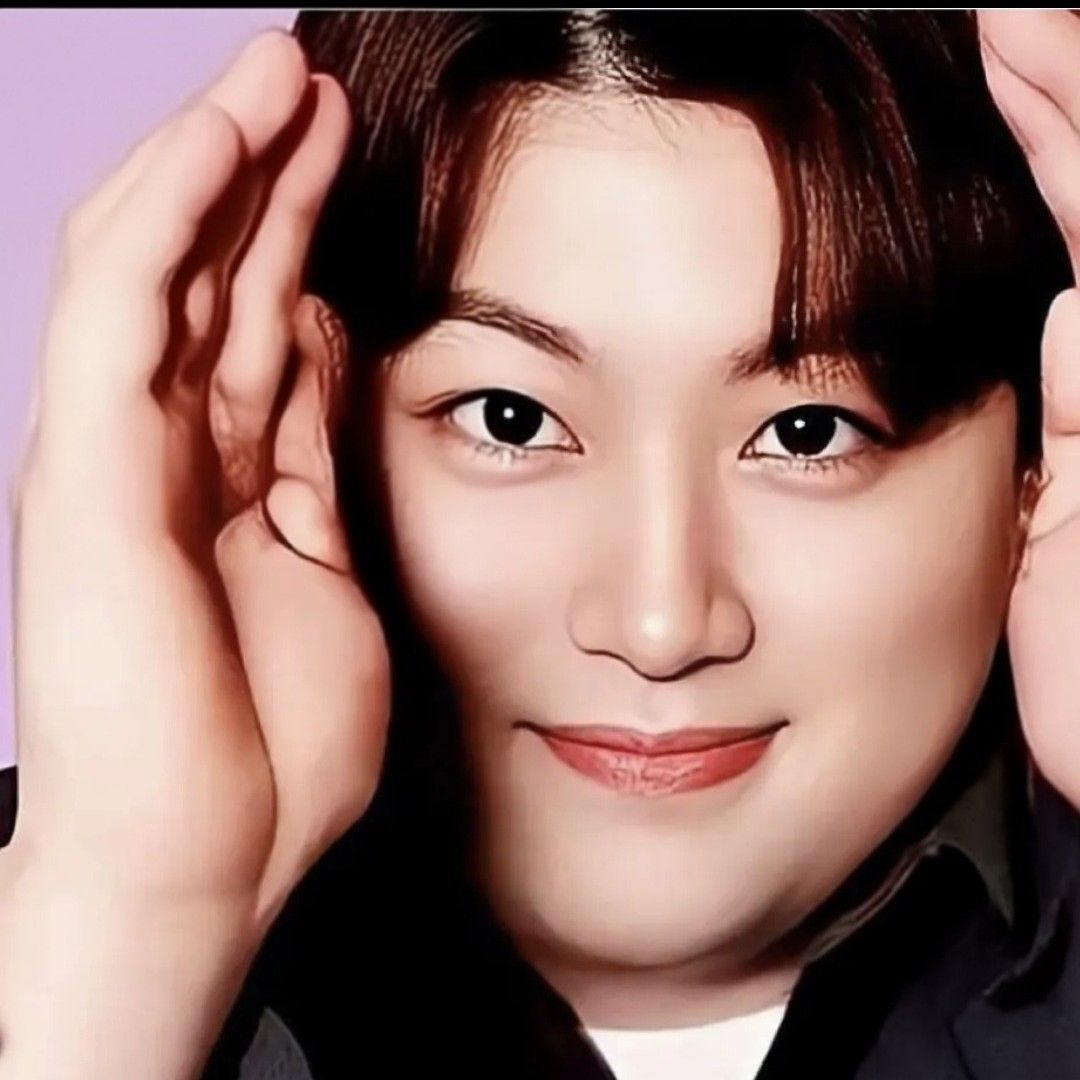 Momen yang diabadikan oleh penggemar Kim Hojoong