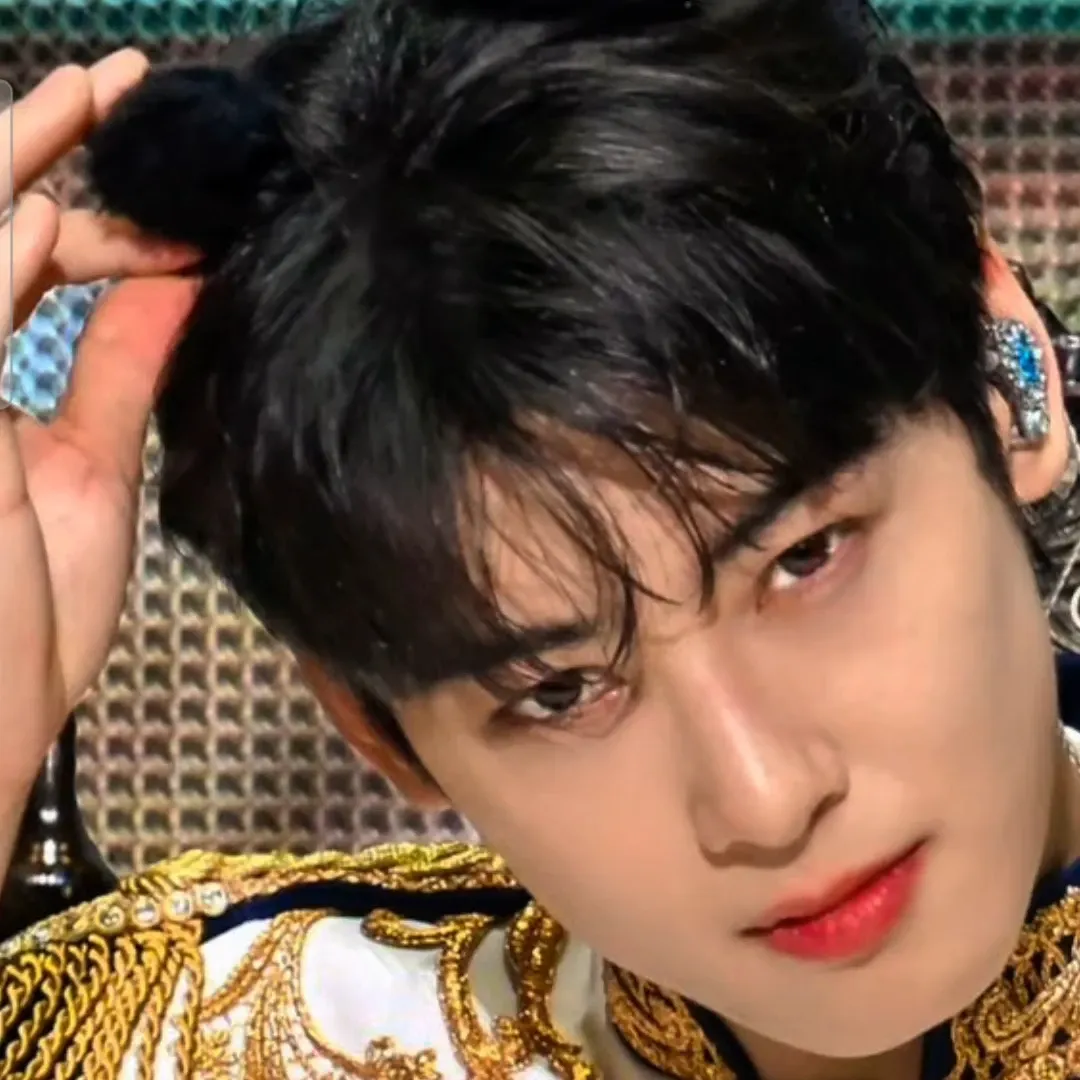 Recent activity shot of Cha Eunwoo