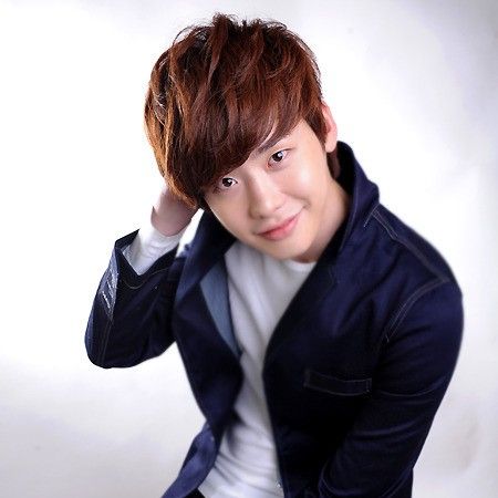 A moment captured by a fan of Lee Jongsuk