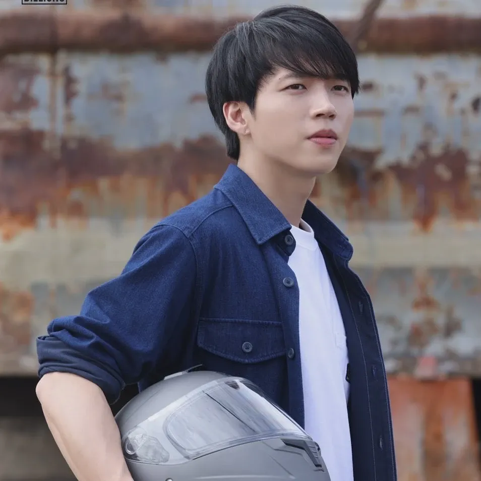 Behind-the-scenes cut of Nam Woohyun