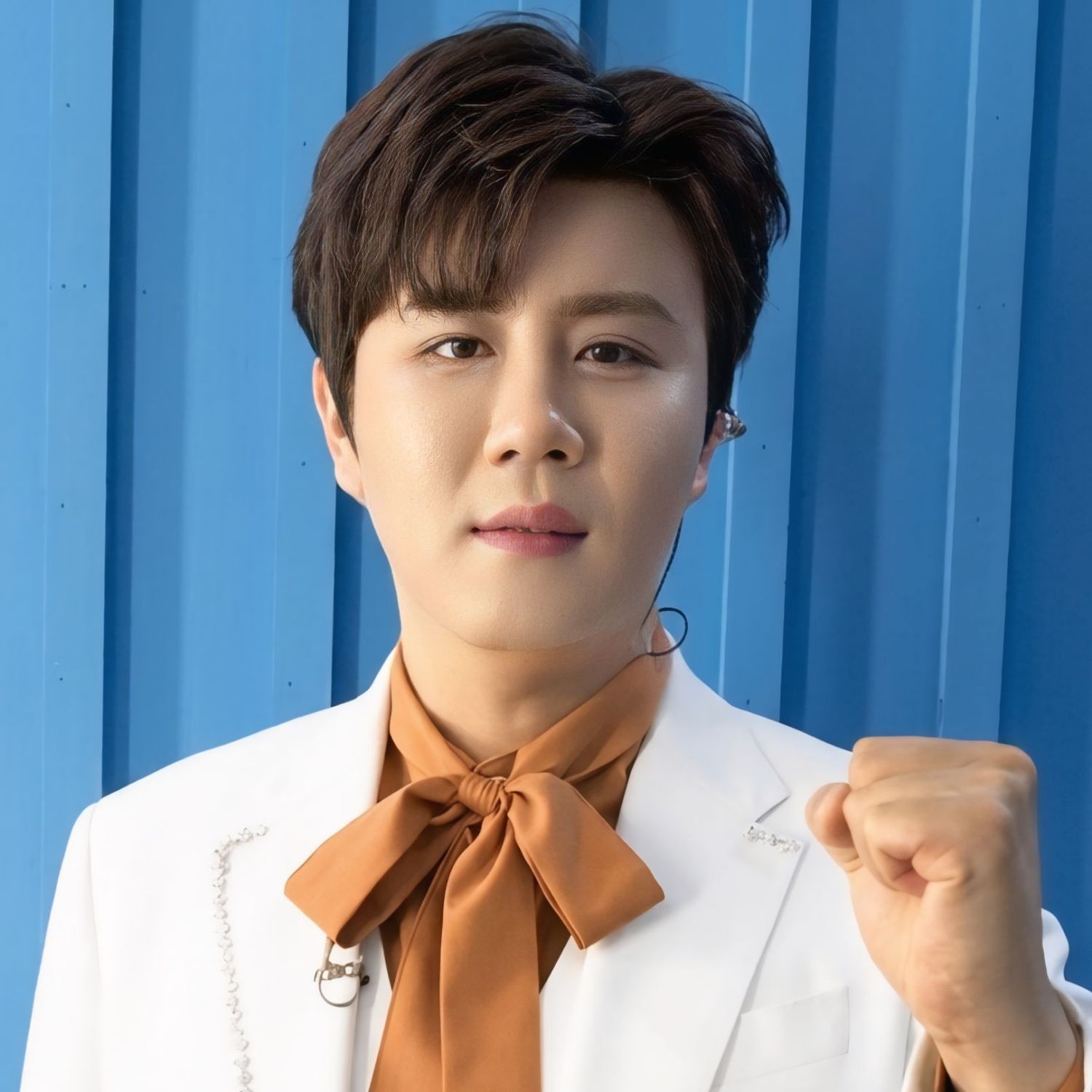 Behind-the-scenes cut of Jin Haesung