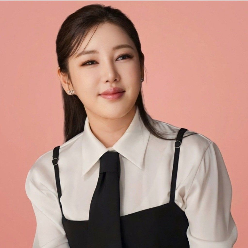 Momen yang diabadikan oleh penggemar Song Gain