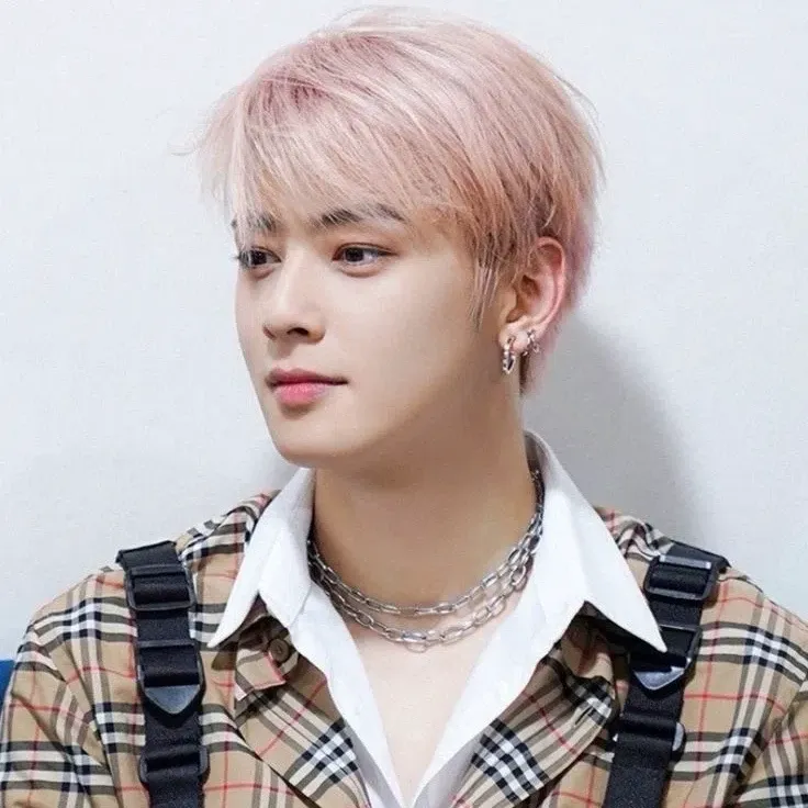 Latest photo of Cha Eunwoo