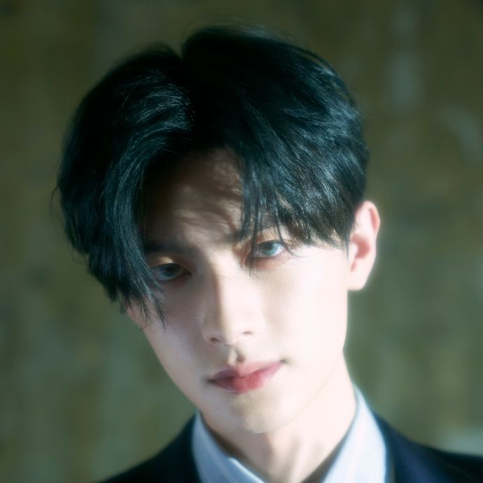 Behind-the-scenes cut of Chen Heyi