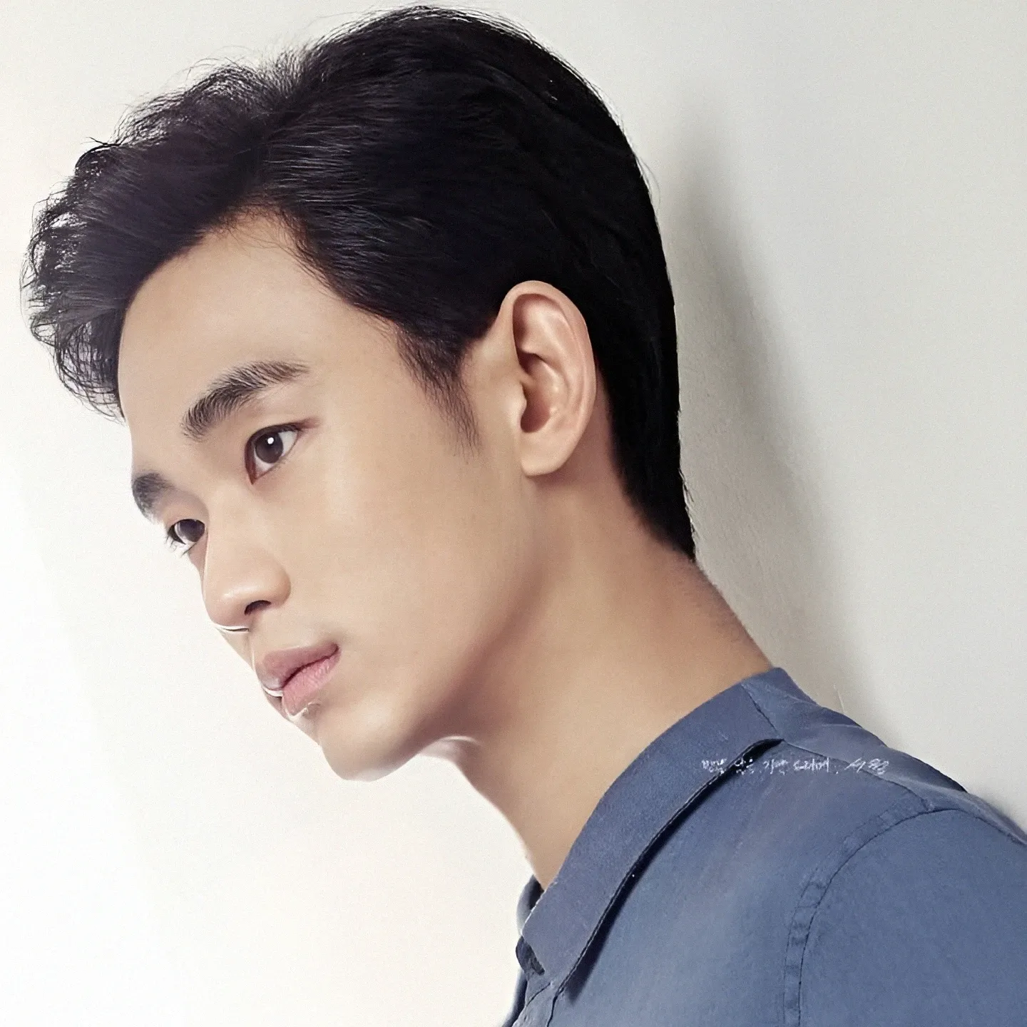 金秀贤的幕后花絮