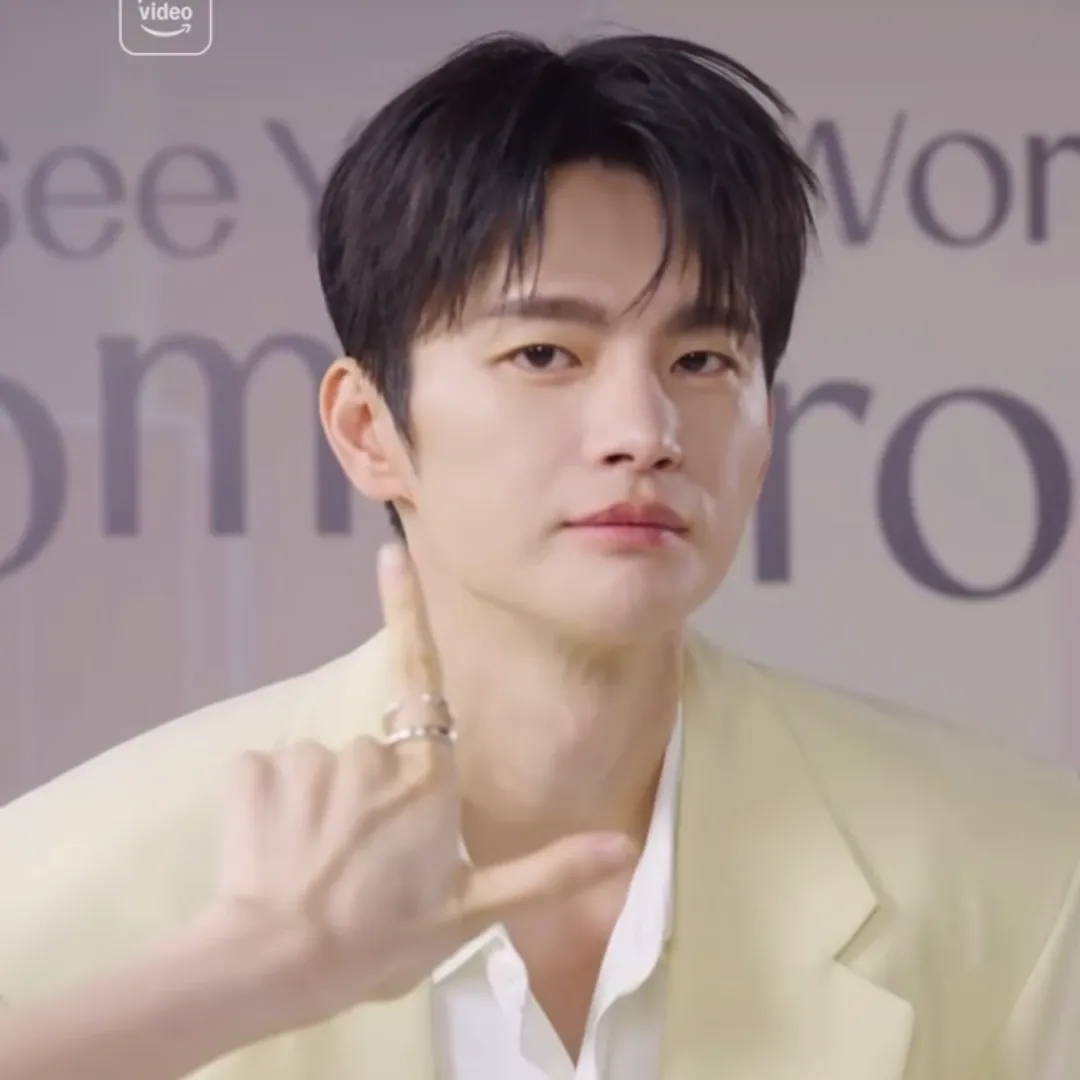 Latest photo of Seo Inguk