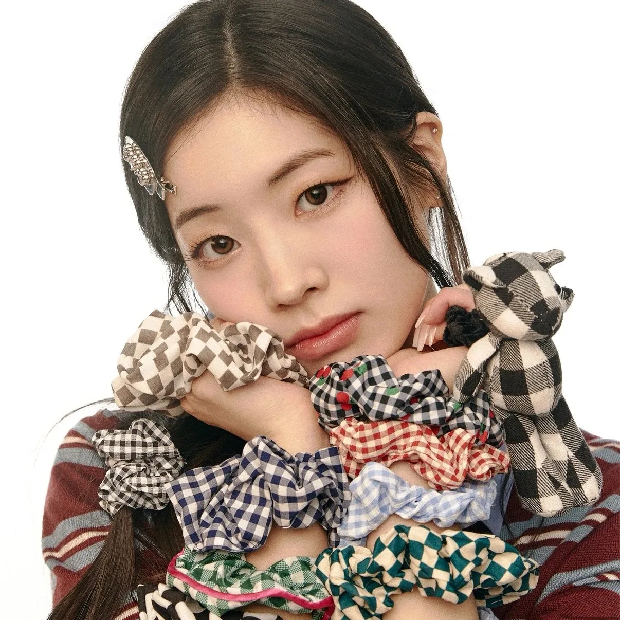 Behind-the-scenes cut of Dahyun