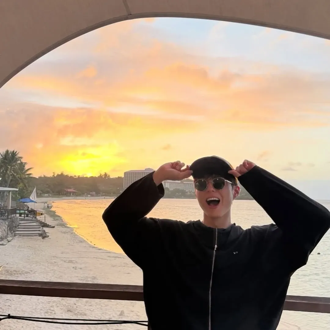 Latest photo of Park Bogum