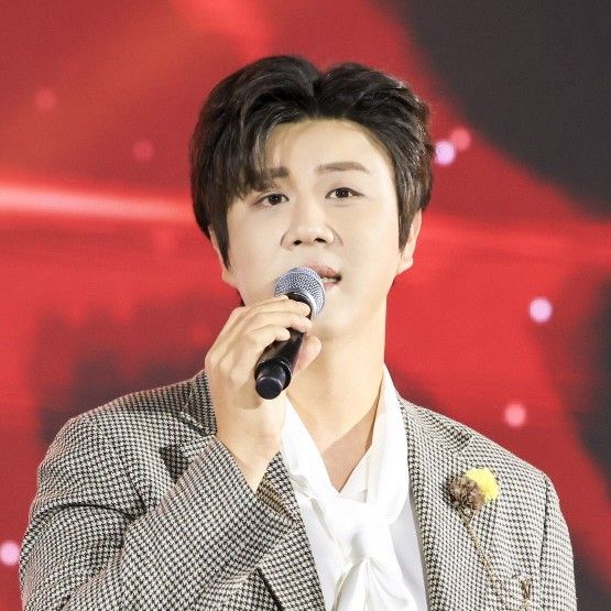 Latest photo of Jin Haesung