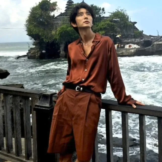 Behind-the-scenes cut of Lee Joongi