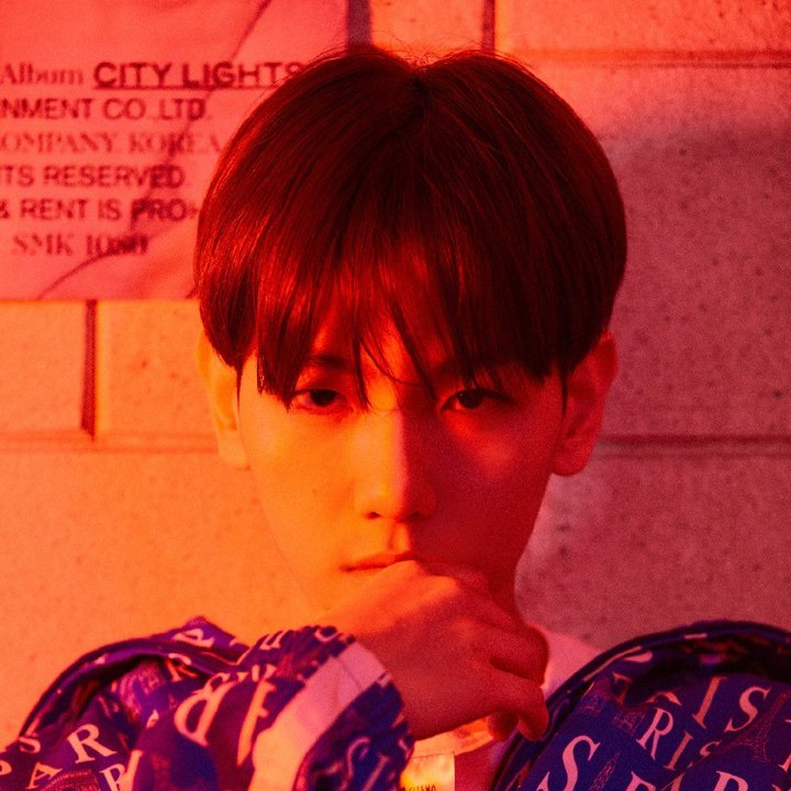 Behind-the-scenes cut of Baekhyun