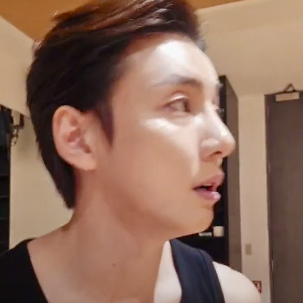 Latest photo of Yoon Shiyoon