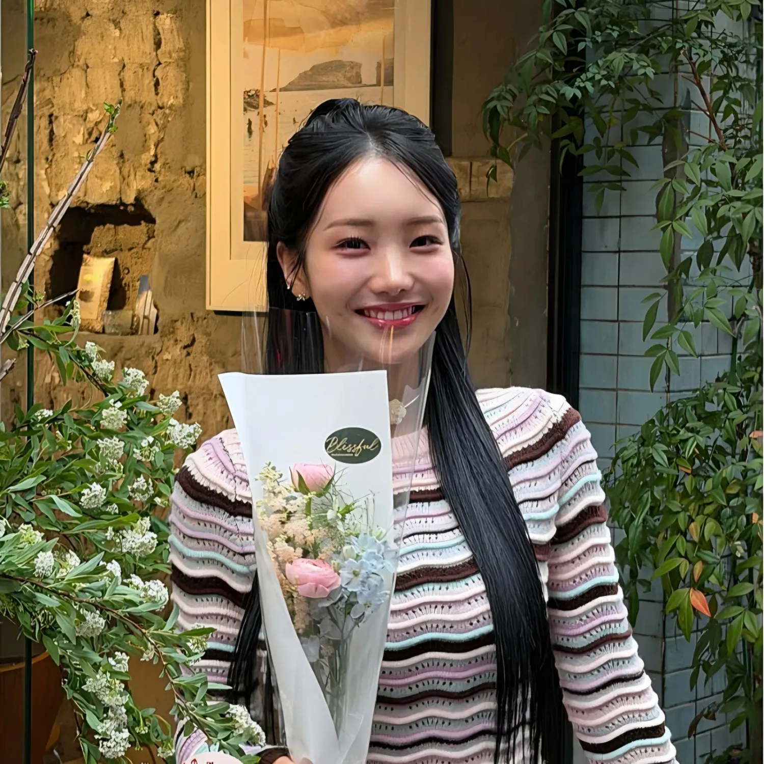 A moment captured by a fan of Kim Soyeon (2004)