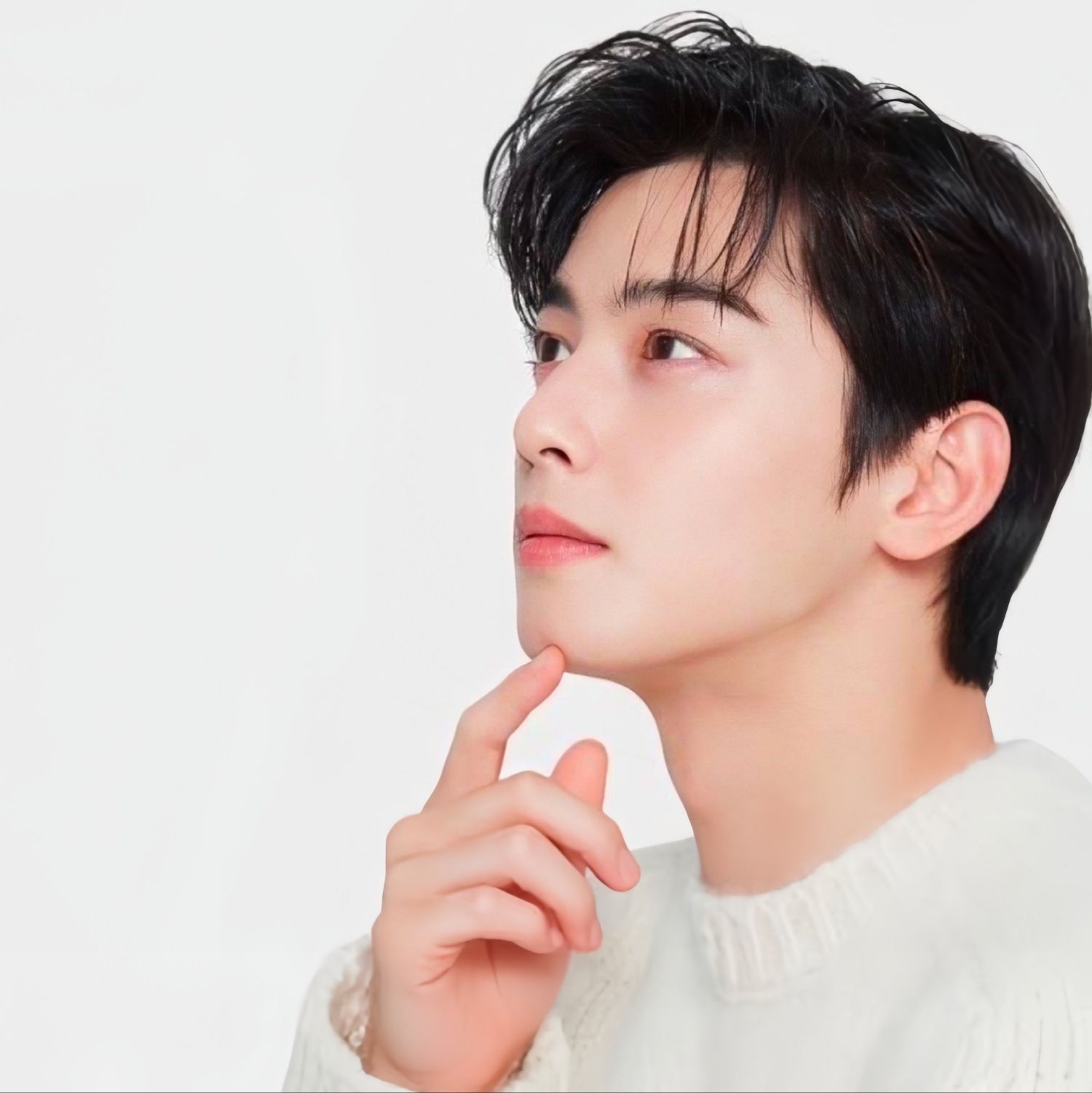 Cuplikan di balik layar dari Cha Eunwoo