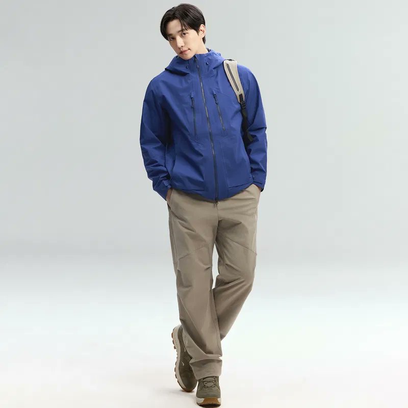 Foto terbaru dari Lee Junho