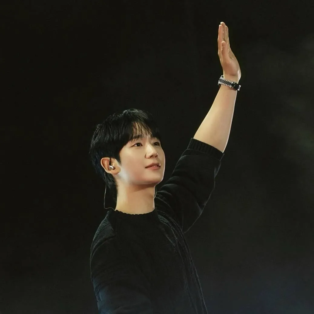 丁海寅的最新照片