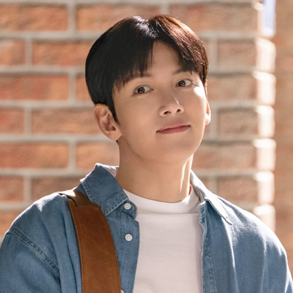 A moment captured by a fan of Ji Changwook