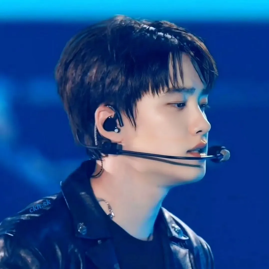 도경수 (디오)의 최신 사진