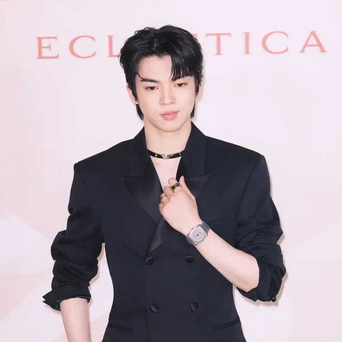 Latest photo of Cha Junhwan