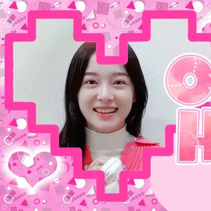 Behind-the-scenes cut of Kim Sejeong