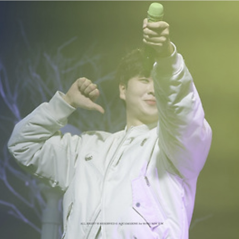 Behind-the-scenes cut of Song Minjun