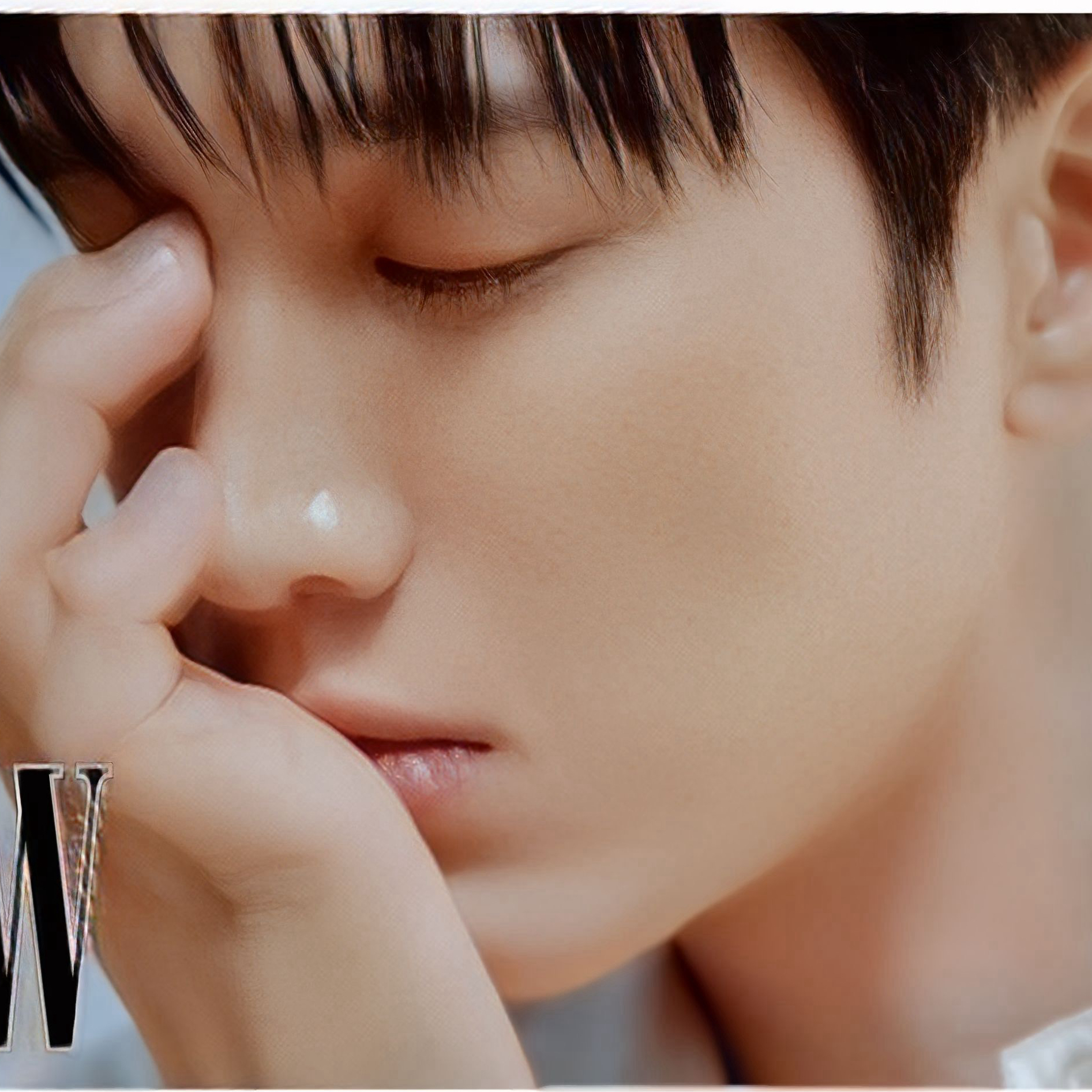 Recent activity shot of Ahn Bohyun