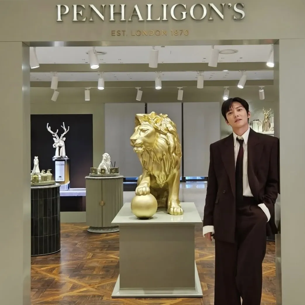 チ・チャンウクのビハインドカット