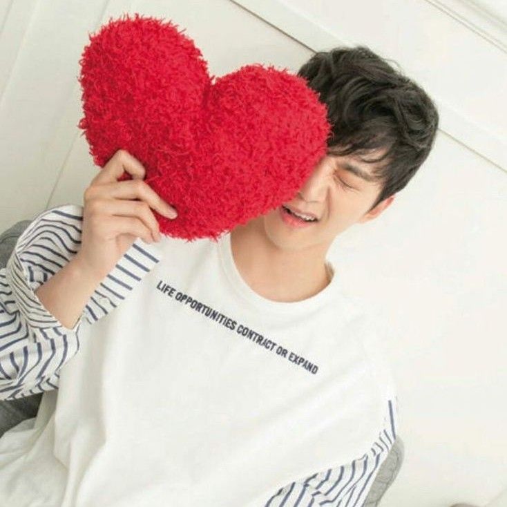 李俊昊的近期活动照