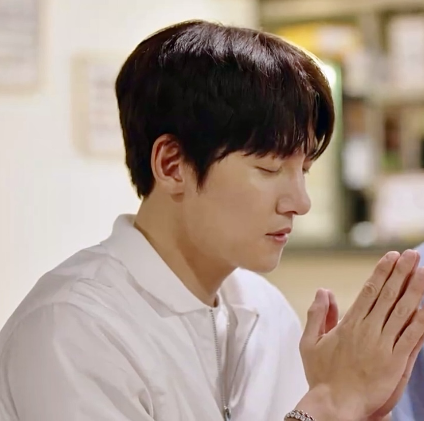 チ・チャンウクのビハインドカット