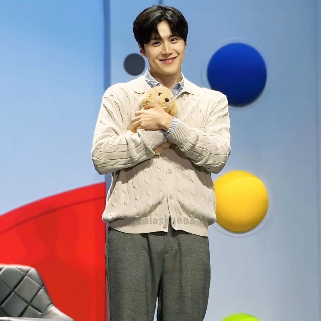 Momen yang diabadikan oleh penggemar Kim Seonho