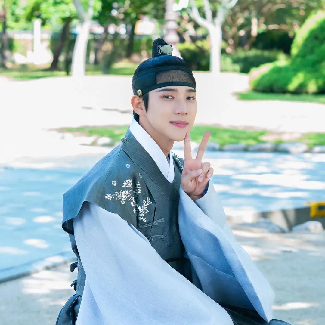 Latest photo of Moon Sangmin