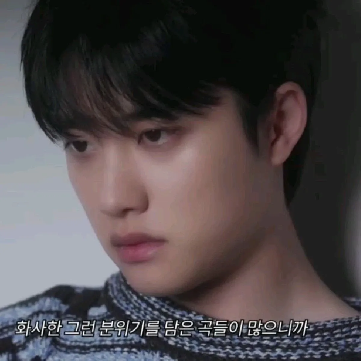 Cuplikan di balik layar dari Doh Kyungsoo (D.O.)